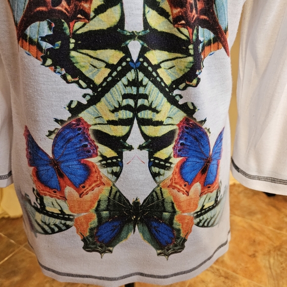 One World Live and Let Live Embellished Butterfly Design Top - Picture 8 of 9
